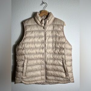 Like new 32 Degrees Ladies' Women’s Vest XL Beige J1